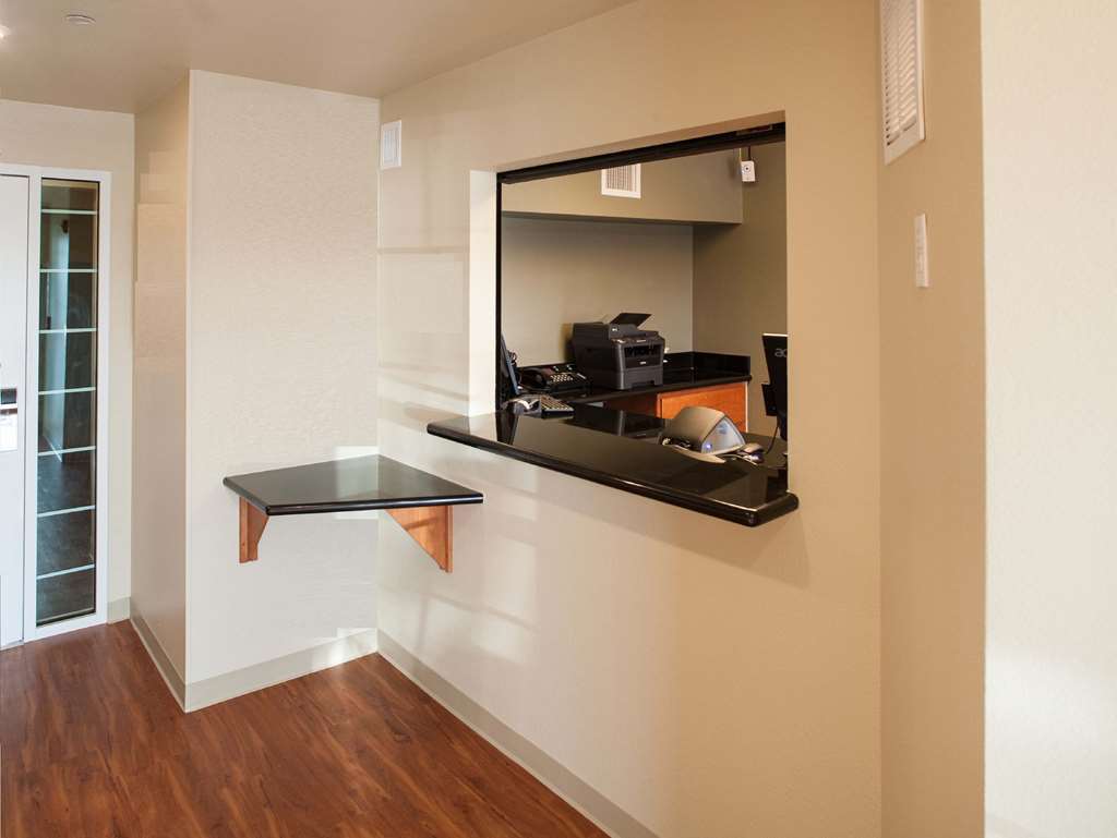 Woodspring Suites Kansas City Liberty Interieur foto